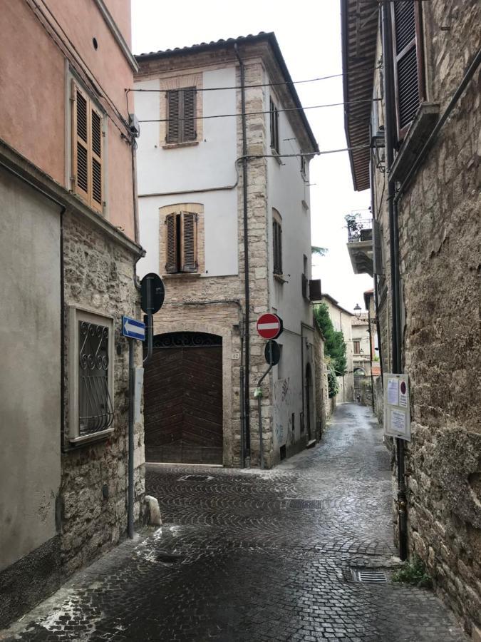 Ferienwohnung Sibilla Ascoli Piceno Exterior foto